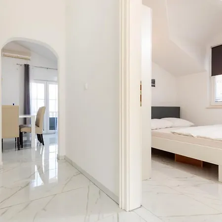 Apartamento Zen Mastrinka *