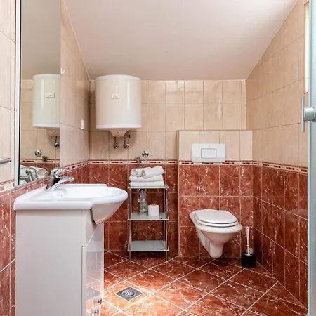 Zen Mastrinka Apartamento *
