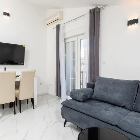 Zen Mastrinka Apartamento *